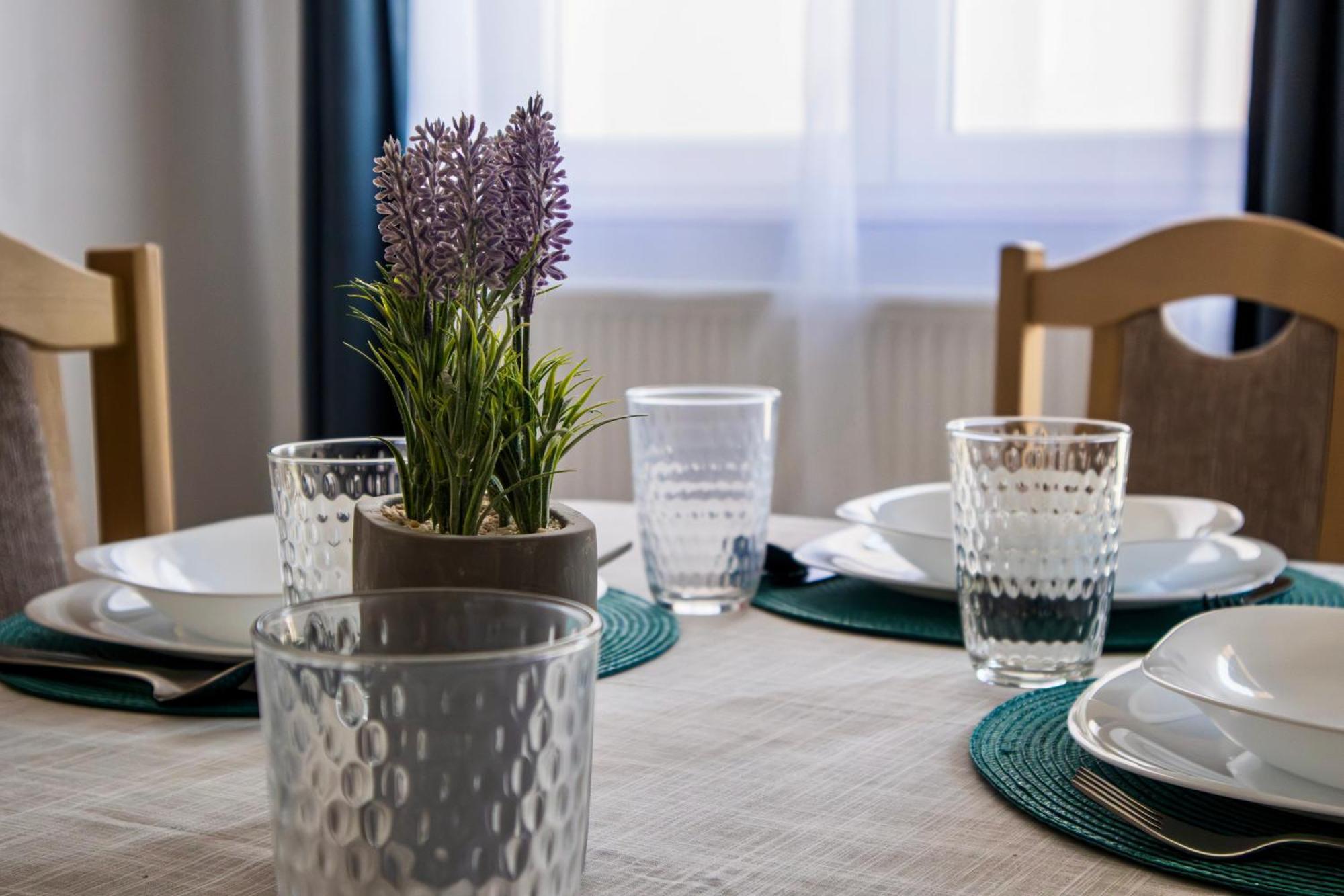 Izisz Apartman Matraterenye Esterno foto
